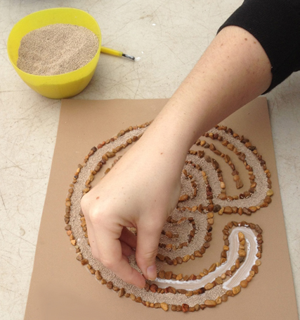 DIY finger labyrinth