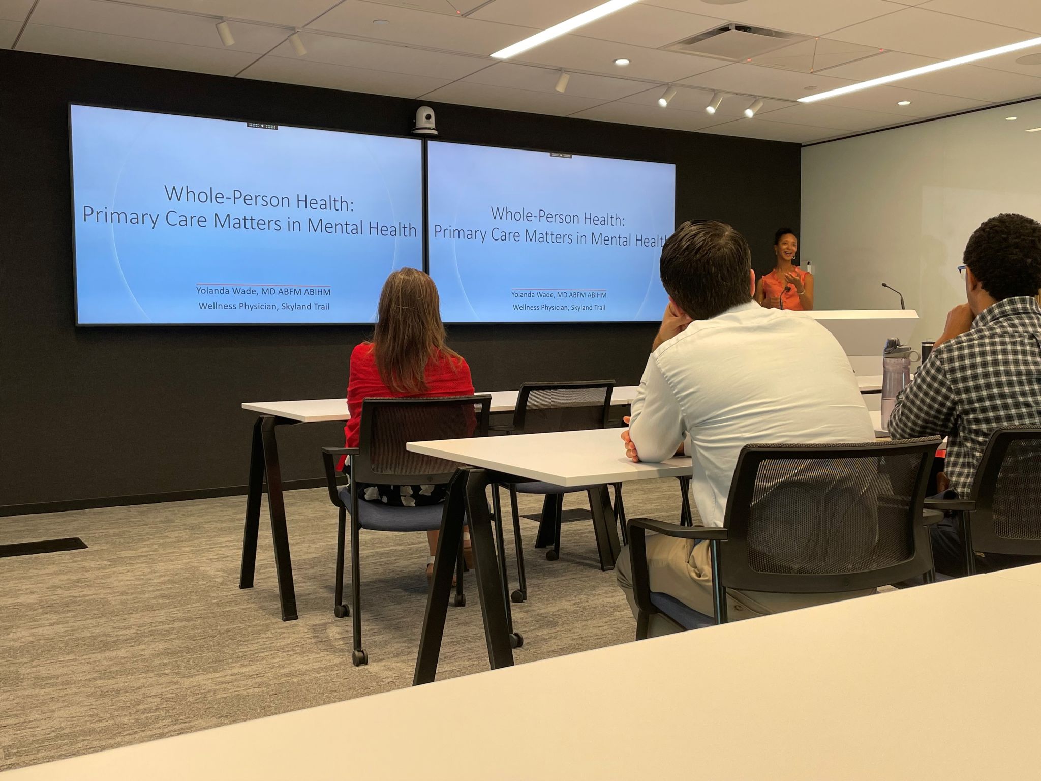 BlackRock invited Dr. Yolanda Wade, Wellness Physician for our adult and adolescent programs, to speak to employees about the connection between mental health and physical health during Mental Health Month. 