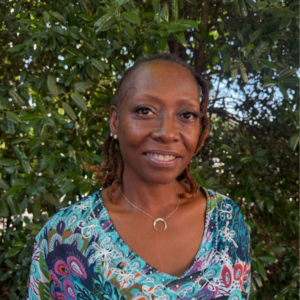 <strong>Leisa Johnson</strong><br>Receptionist<br>